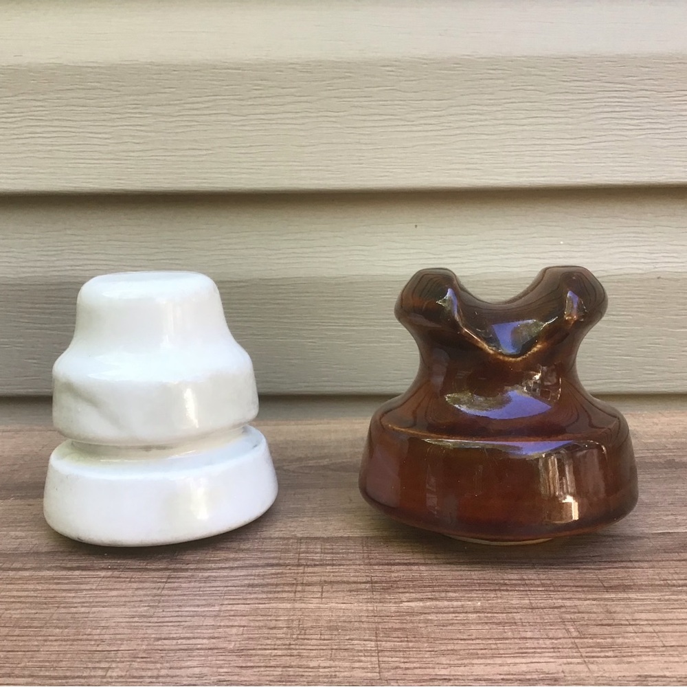 (2) Vintage Ceramic Insulators in EUC, 60’s/ 70’s (Cannot Bundle w/ Heavy)